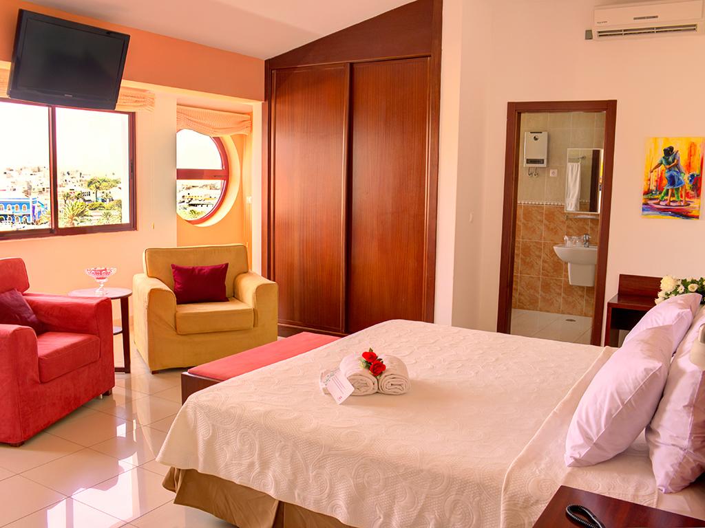 Hotel Livvo Don Paco Mindelo Zewnętrze zdjęcie